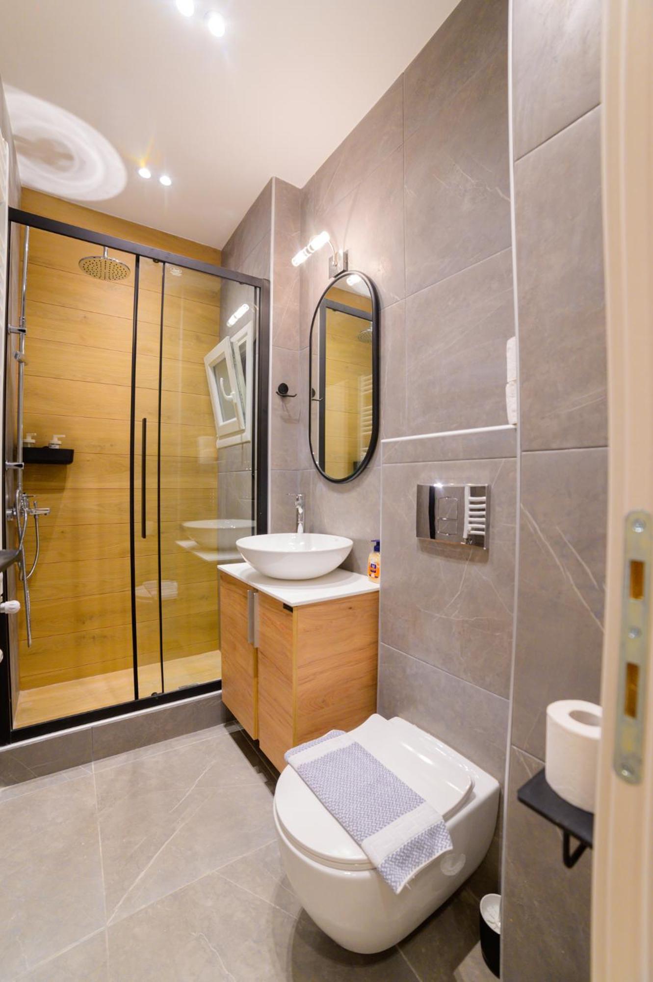New Modern 2Nd Floor Apartment Салоники Экстерьер фото